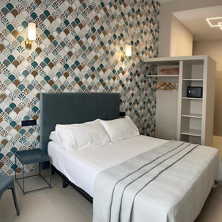 La Lipa Aparthotel Almáchar Екстериор снимка